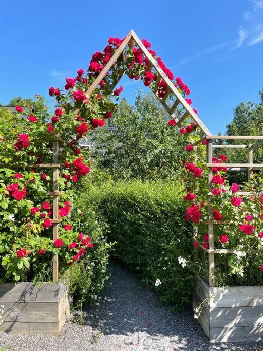 Laengtan Marielund Villa Uppsala Buitenkant foto